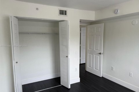 Condo in Homestead, Florida, 2 bedrooms  № 2153144 - photo 6