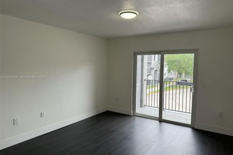 Condo in Homestead, Florida, 2 bedrooms  № 2153144 - photo 21