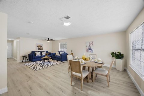 Villa ou maison à vendre à Tampa, Floride: 3 chambres, 151.24 m2 № 2148076 - photo 7