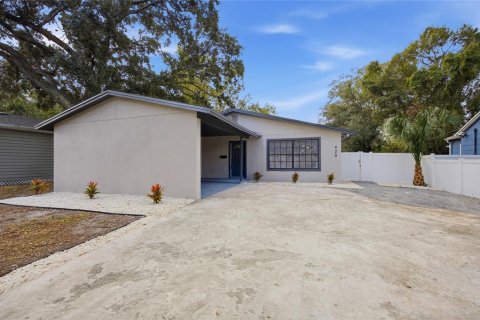Villa ou maison à vendre à Tampa, Floride: 3 chambres, 151.24 m2 № 2148076 - photo 4