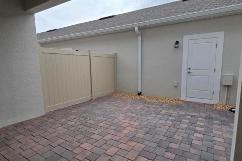 Townhouse in Winter Garden, Florida 3 bedrooms, 181.62 sq.m. № 2219118 - photo 23