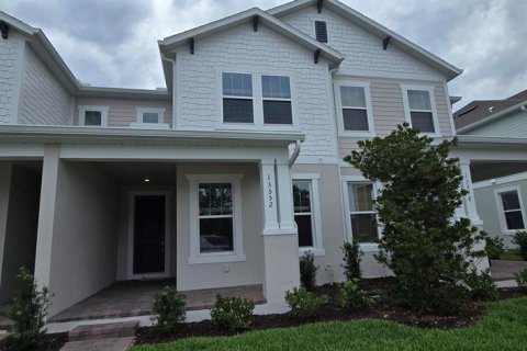 Townhouse in Winter Garden, Florida 3 bedrooms, 181.62 sq.m. № 2219118 - photo 2