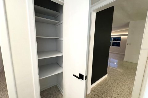 Casa en venta en Orlando, Florida, 3 dormitorios, 157.47 m2 № 1792827 - foto 11