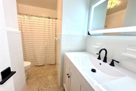 Casa en venta en Orlando, Florida, 3 dormitorios, 157.47 m2 № 1792827 - foto 15