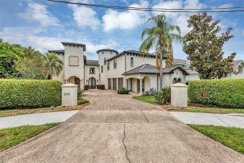 Casa en venta en Orlando, Florida, 5 dormitorios, 703.55 m2 № 1914731 - foto 2