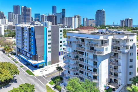 Copropriété à louer à Miami, Floride: 1 chambre, 118.54 m2 № 1994751 - photo 29