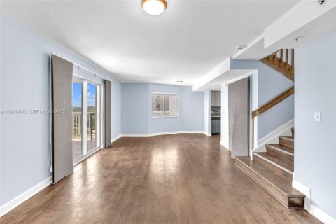 Copropriété à louer à Miami, Floride: 1 chambre, 118.54 m2 № 1994751 - photo 19