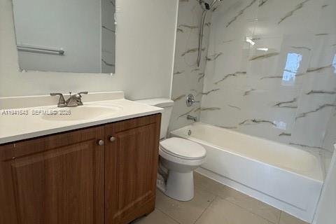 Condominio en alquiler en West Palm Beach, Florida, 2 dormitorios, 69.96 m2 № 1998915 - foto 12