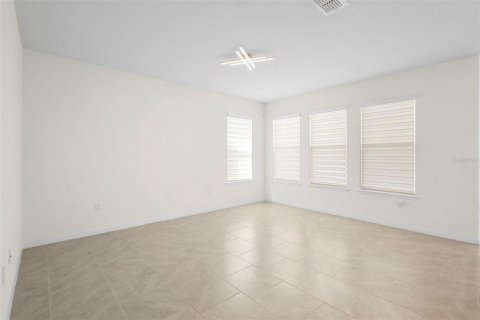 House in Kissimmee, Florida 4 bedrooms, 199 sq.m. № 1899796 - photo 28