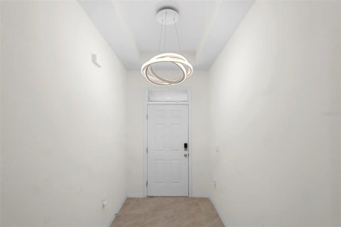 House in Kissimmee, Florida 4 bedrooms, 199 sq.m. № 1899796 - photo 10