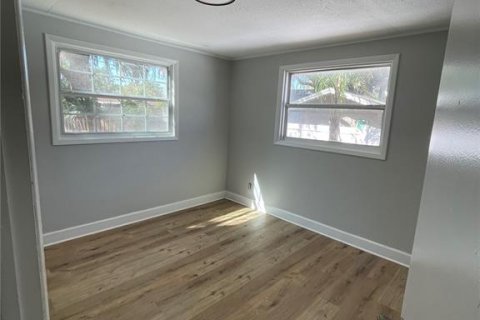 House in Clermont, Florida 2 bedrooms, 75.81 sq.m. № 1717318 - photo 16