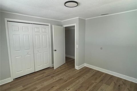 House in Clermont, Florida 2 bedrooms, 75.81 sq.m. № 1717318 - photo 21