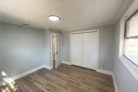 House in Clermont, Florida 2 bedrooms, 75.81 sq.m. № 1717318 - photo 18
