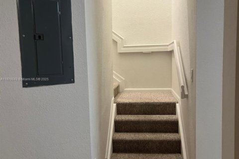 Купить кондоминиум в Дорал, Флорида 3 спальни, 118.91м2, № 2015500 - фото 17