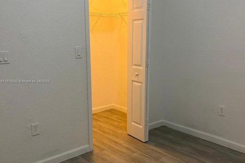 Купить кондоминиум в Дорал, Флорида 3 спальни, 118.91м2, № 2015500 - фото 24