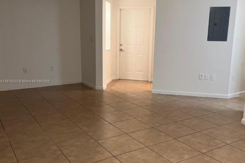 Купить кондоминиум в Дорал, Флорида 3 спальни, 118.91м2, № 2015500 - фото 14