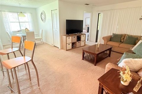 Condominio en venta en Saint Petersburg, Florida, 3 dormitorios, 105.91 m2 № 1901465 - foto 8