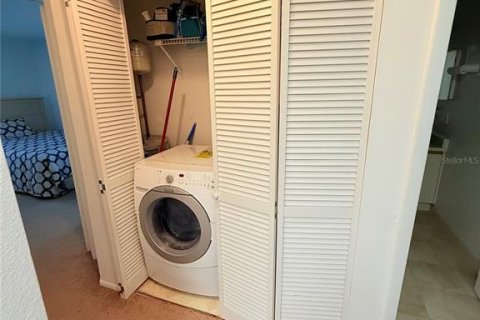 Condominio en venta en Saint Petersburg, Florida, 3 dormitorios, 105.91 m2 № 1901465 - foto 23