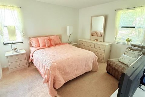 Condominio en venta en Saint Petersburg, Florida, 3 dormitorios, 105.91 m2 № 1901465 - foto 12