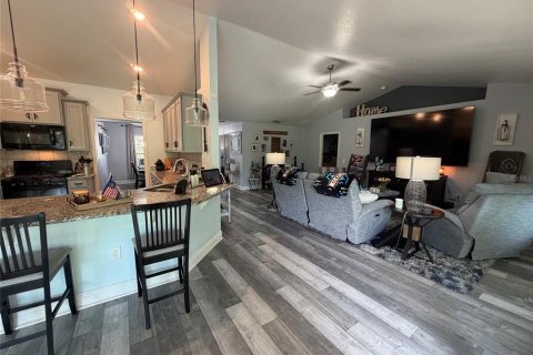 Casa en venta en Winter Haven, Florida, 3 dormitorios, 189.06 m2 № 2223037 - foto 27