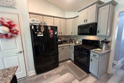 Casa en venta en Winter Haven, Florida, 3 dormitorios, 189.06 m2 № 2223037 - foto 24