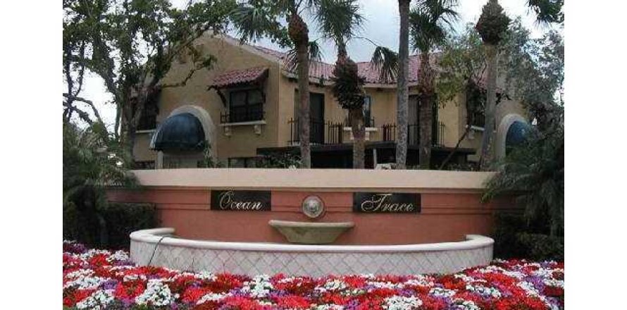 Adosado en Juno Beach, Florida 2 dormitorios, 138.8 m2 № 882479