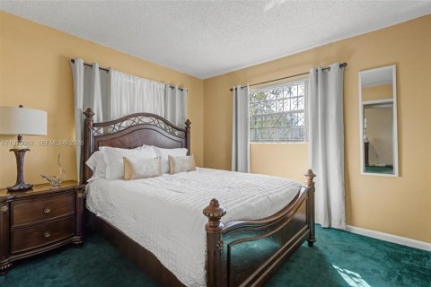 Villa ou maison à vendre à Miami Gardens, Floride: 3 chambres, 124.58 m2 № 2030844 - photo 22