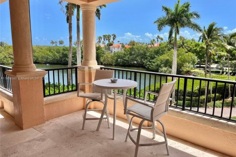 Copropriété à louer à Coral Gables, Floride: 4 chambres, 379.97 m2 № 1978974 - photo 12