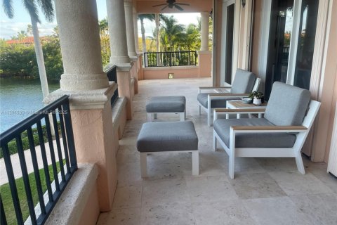 Copropriété à louer à Coral Gables, Floride: 4 chambres, 379.97 m2 № 1978974 - photo 3