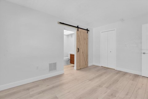 Copropriété à louer à Saint Pete Beach, Floride: 2 chambres, 76.83 m2 № 2431683 - photo 14