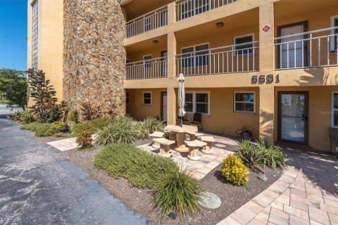 Copropriété à louer à Saint Pete Beach, Floride: 2 chambres, 76.83 m2 № 2431683 - photo 25