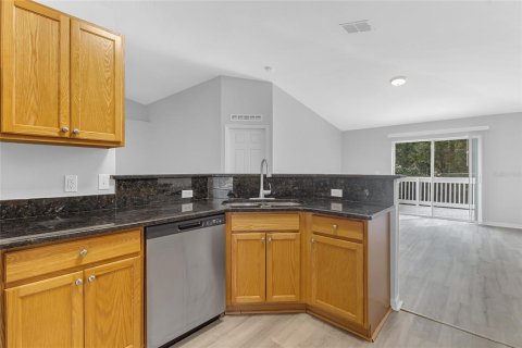 Villa ou maison à vendre à Apopka, Floride: 3 chambres, 151.52 m2 № 2408935 - photo 16