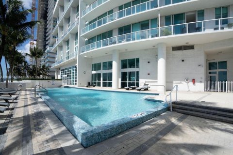 Condo in Miami, Florida, 2 bedrooms  № 1864140 - photo 28