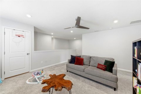 Townhouse in VOLANTI in Lutz, Florida 3 bedrooms, 207.17 sq.m. № 2151079 - photo 25