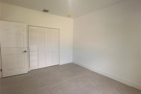 Casa en venta en Fort Lauderdale, Florida, 3 dormitorios, 148.64 m2 № 2015345 - foto 6