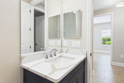 Villa ou maison à vendre à Sarasota, Floride: 2 chambres, 151.8 m2 № 2267368 - photo 20