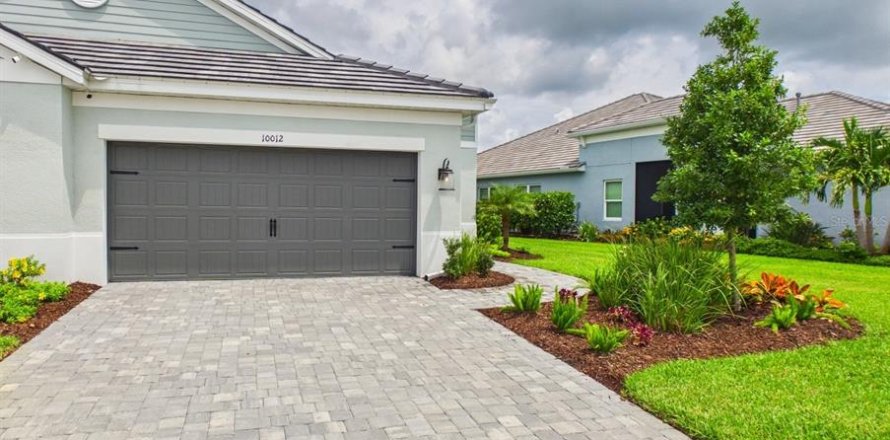 Villa ou maison à Sarasota, Floride 2 chambres, 151.8 m2 № 2267368