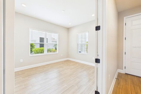 Villa ou maison à vendre à Sarasota, Floride: 2 chambres, 151.8 m2 № 2267368 - photo 11