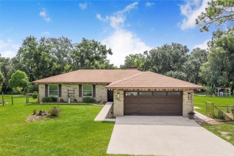 House in Davenport, Florida 3 bedrooms, 144.93 sq.m. № 2358215