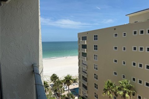 Снять в аренду кондоминиум в Клируотер, Флорида 4 комнаты, 126.72м2, № 1751641 - фото 25