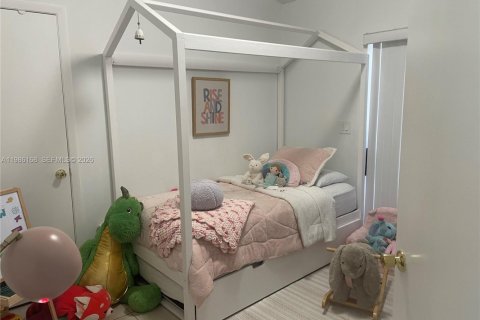 Copropriété à louer à Cutler Bay, Floride: 2 chambres, 78.04 m2 № 2048210 - photo 9