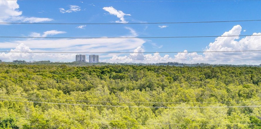 Condominio en Dania Beach, Florida, 2 dormitorios  № 1096452