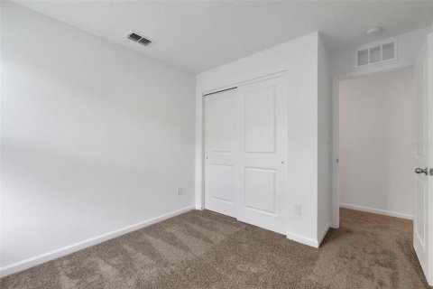 Townhouse in Jacksonville, Florida 4 bedrooms, 144.65 sq.m. № 1792851 - photo 20
