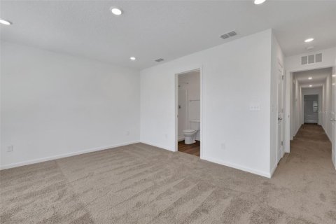 Townhouse in Jacksonville, Florida 4 bedrooms, 144.65 sq.m. № 1792851 - photo 25