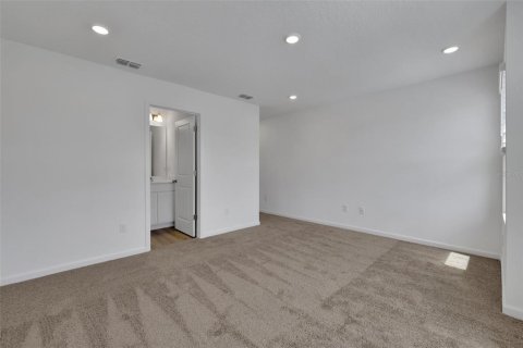 Townhouse in Jacksonville, Florida 4 bedrooms, 144.65 sq.m. № 1792851 - photo 24