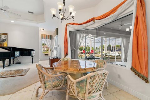 Villa ou maison à vendre à Punta Gorda, Floride: 5 chambres, 365.66 m2 № 2403380 - photo 26