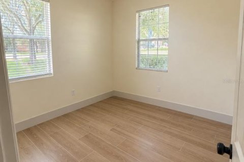 Villa ou maison à vendre à Apopka, Floride: 4 chambres, 175.96 m2 № 2411602 - photo 21