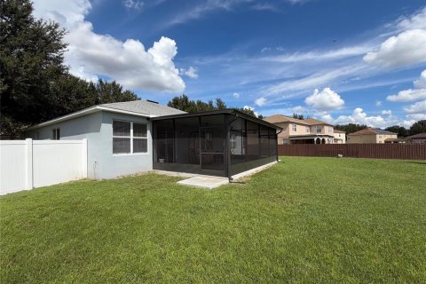Villa ou maison à vendre à Apopka, Floride: 4 chambres, 175.96 m2 № 2411602 - photo 27