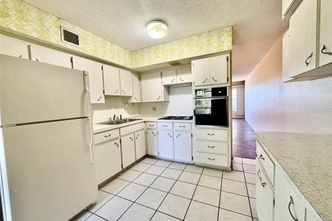 Купить кондоминиум в Клируотер, Флорида 5 комнат, 102.19м2, № 1637057 - фото 7