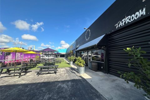 Commercial property in Florida City, Florida № 1986147 - photo 8